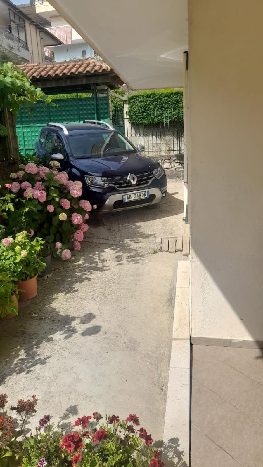 Appartamento George 1 Gjirokastër Esterno foto