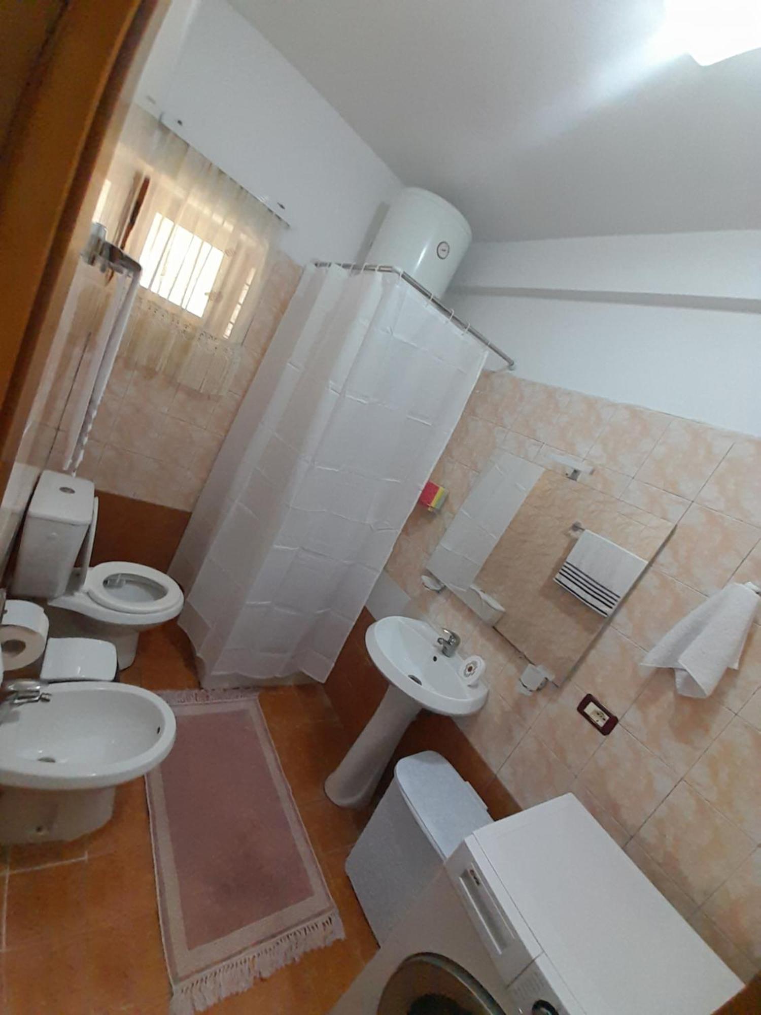 Appartamento George 1 Gjirokastër Camera foto